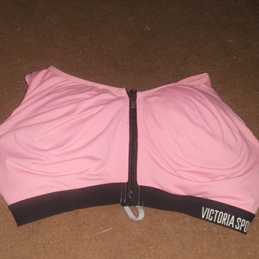 Victoria secret knockout sport bra front closure
